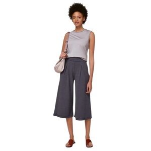 Lululemon Can You Feel The Pleat Crop Pant in Moonwalk Purple Size 4